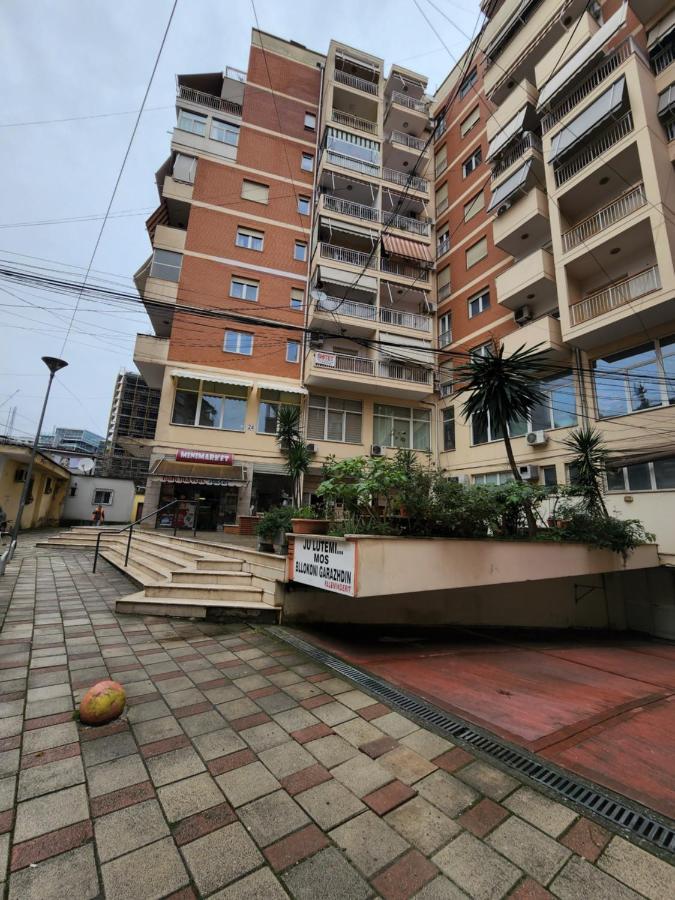 Kalpazo Home Skanderbeg Square Tirana Exterior photo