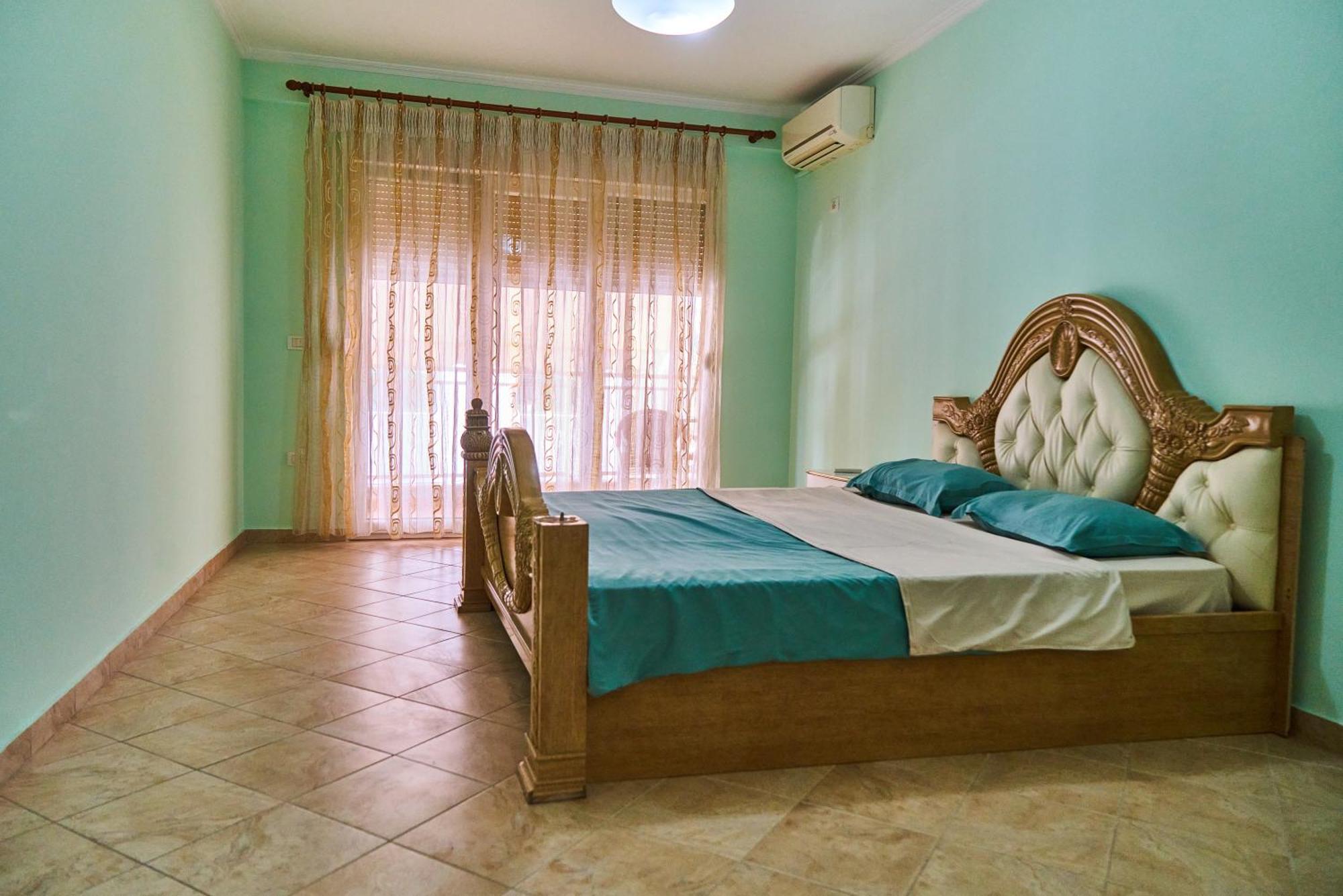 Kalpazo Home Skanderbeg Square Tirana Exterior photo