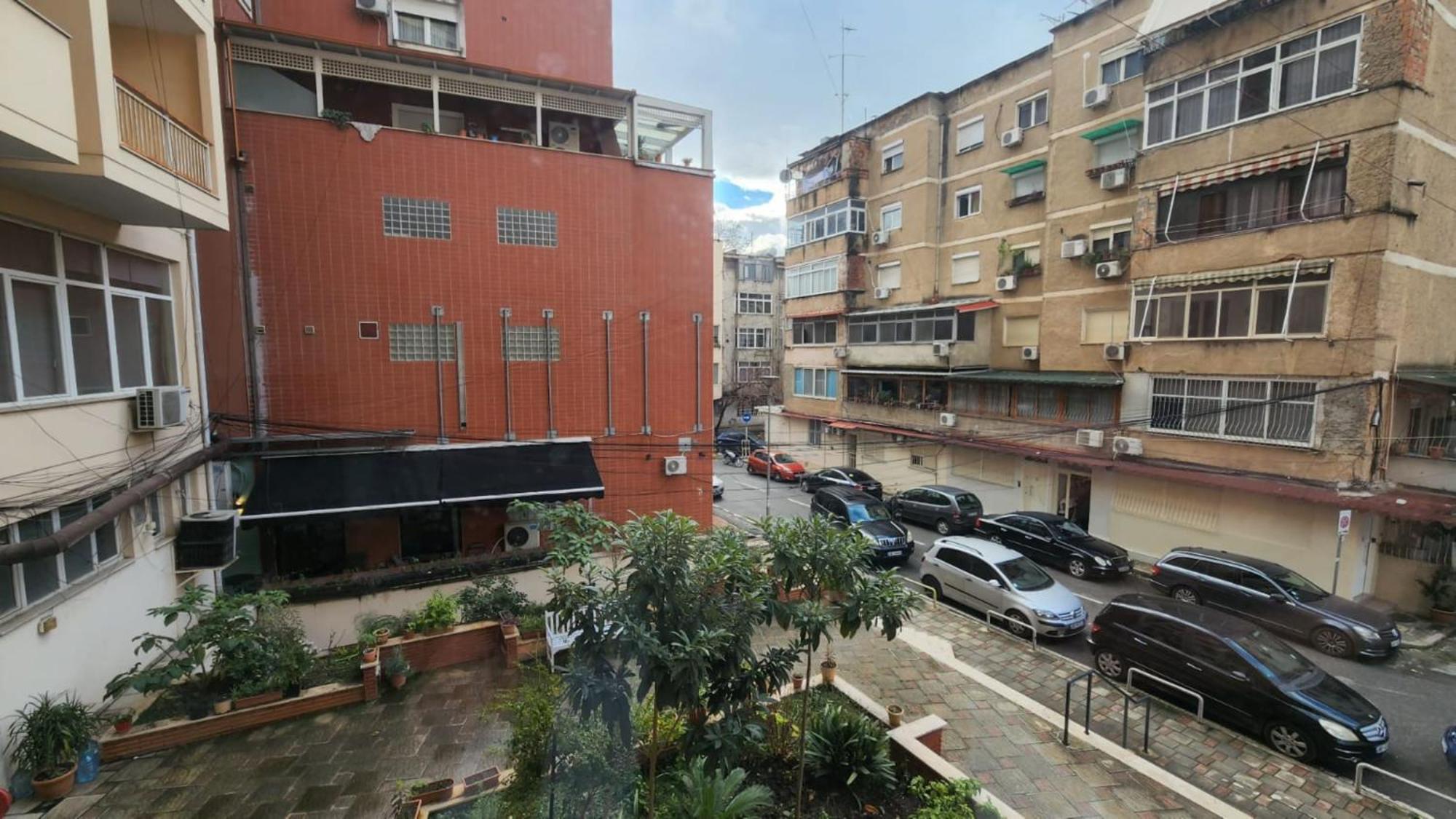 Kalpazo Home Skanderbeg Square Tirana Exterior photo